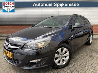 opel-astra-sports-tourer-1.4-turbo-