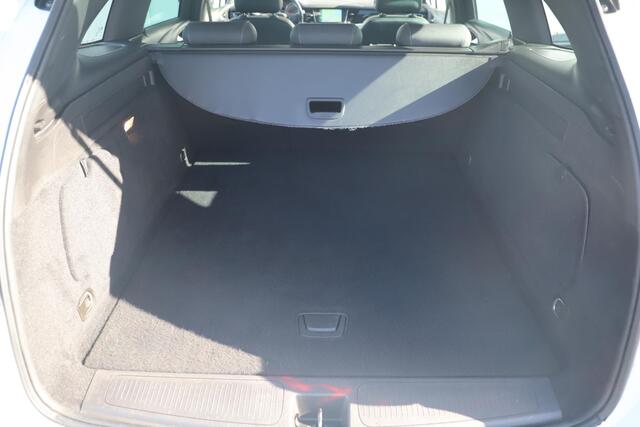 Opel ASTRA Sports Tourer 1.2 Design & Tech 110PK Trekhaak 16 inch Navigatie Achteruitrijcamera Carplay Android Parkeersensor Clima Cruise Lane Assist