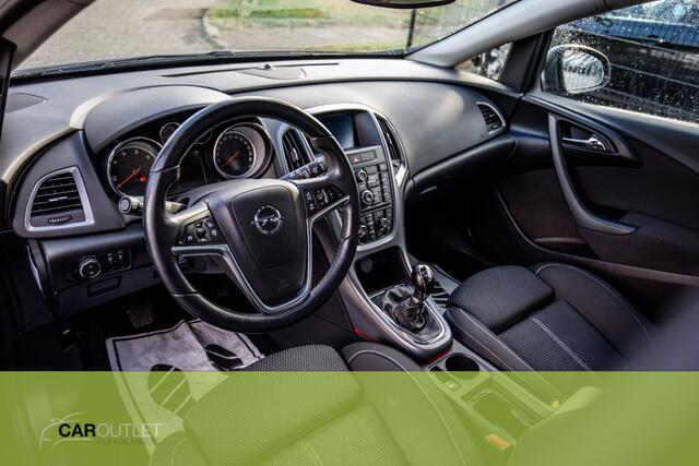 Opel ASTRA Sports Tourer 1.6 CDTi Business + Mooie astra Staionwagen diesel met Trekhaak Lage kilometerstand origineel NAP Nieuwe APK, Grote onderhoudsbeurt. Navi ,Trekhaak
