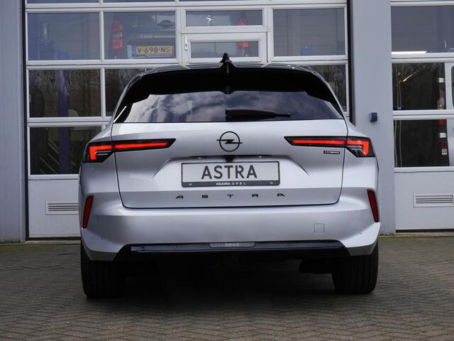 Opel ASTRA Sports Tourer 1.2 Turbo Hybrid GS | Nieuwe auto | Rondom camera | 18 inch lichtmetalen velgen | Stoel en stuurverwarming | Head up display | Panoramadak | Full options