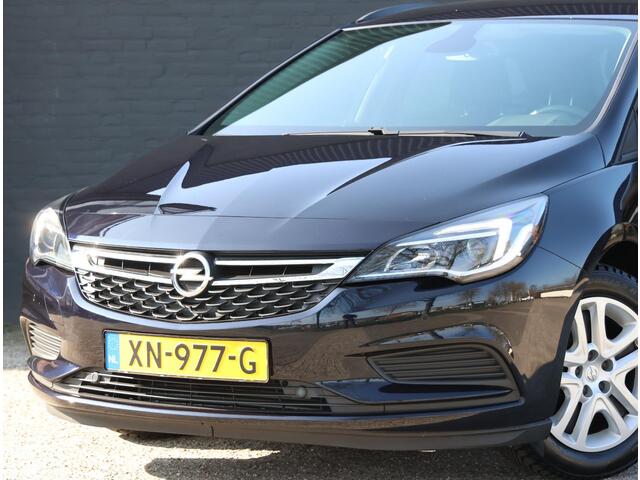 Opel ASTRA Wagon 105pk Turbo Online Edition | 1ste eigenaar | AGR stoelen | Navigatie | Airco | Parkeersensoren VOOR + achter