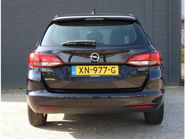 Opel ASTRA Wagon 105pk Turbo Online Edition | 1ste eigenaar | AGR stoelen | Navigatie | Airco | Parkeersensoren VOOR + achter