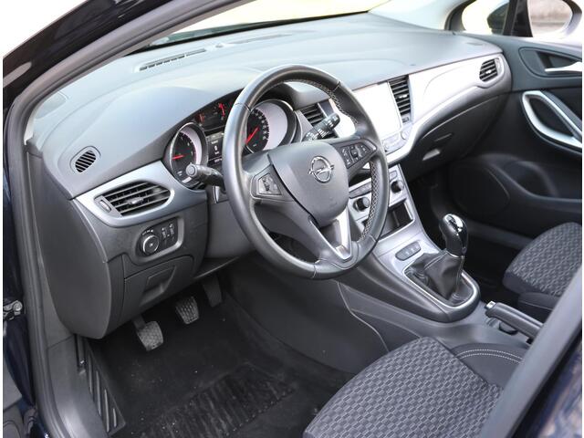 Opel ASTRA Wagon 105pk Turbo Online Edition | 1ste eigenaar | AGR stoelen | Navigatie | Airco | Parkeersensoren VOOR + achter