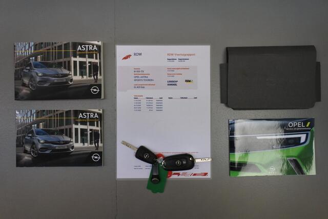 Opel ASTRA Sports Tourer 1.2 Design & Tech