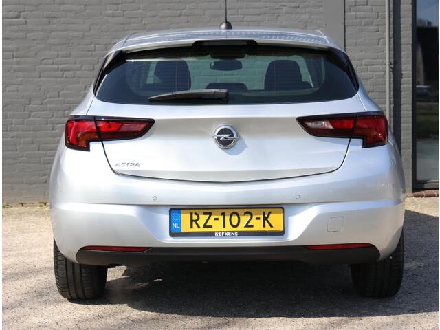 Opel ASTRA 105pk Online Edition | 1ste eigenaar | Parkeersensoren | AppleCarPlay/AndroidAuto | AUTOMAAT | Airco