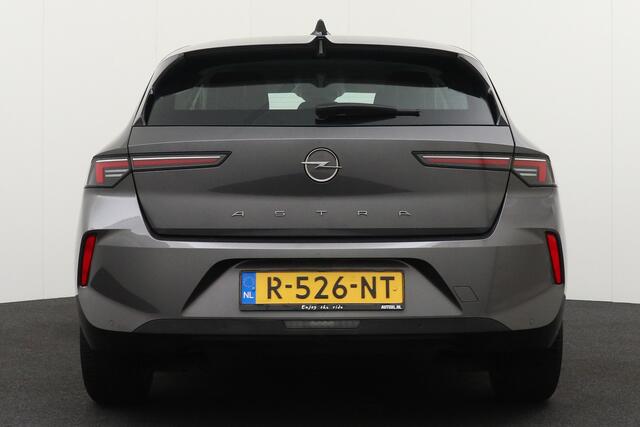 Opel ASTRA 1.2 110 PK Edition Carplay Climate Digi. Dash.