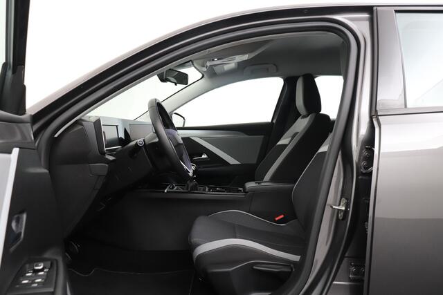 Opel ASTRA 1.2 110 PK Edition Carplay Climate Digi. Dash.