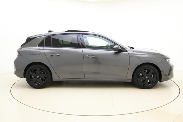 Opel ASTRA 1.6 Hybrid Level 4 GS Ultimate Pack | Navigatie | Glazen schuif/kanteldak | Rondom zicht camera | Keyless | Stoel & Stuurverwarming | Lichtmetalen velgen Black