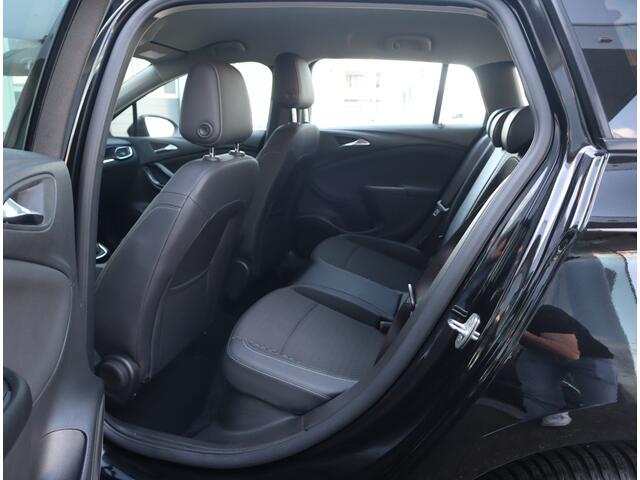 Opel ASTRA Sports Tourer 1.0 Turbo Business Executive