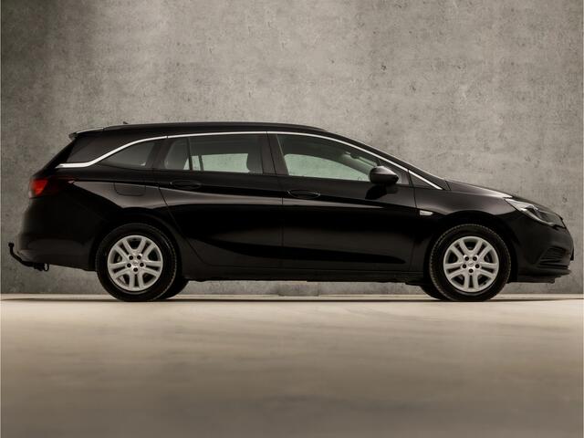 Opel ASTRA Sports Tourer 1.4 Luxury 150Pk (APPLE CARPLAY, GROOT NAVI, CRUISE, DAB+, SPORTSTOELEN, TREKHAAK, PARKEERSENSOREN, LM VELGEN, NIEUWE APK, NIEUWSTAAT)