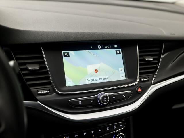 Opel ASTRA Sports Tourer 1.2 Sport (APPLE CARPLAY, NAVIGATIE, CAMERA, CLIMATE, LEDER, DAB+, SPORTSTOELEN, LED KOPLAMPEN, PARKEERSENSOREN, NIEUWE APK, NIEUWSTAAT)