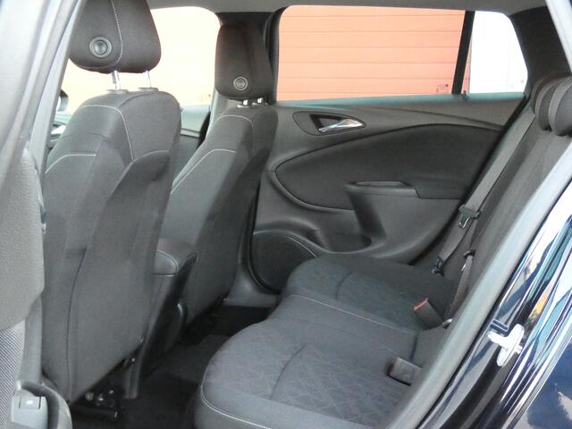 Opel ASTRA Sports Tourer 1.0 Turbo 120 Jaar Edition/ unieke km!