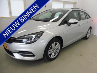 opel-astra-sports-tourer-1.2-editio