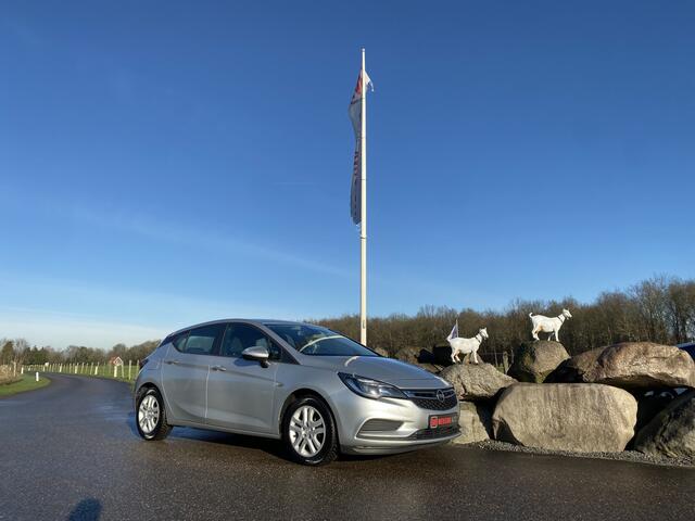 Opel ASTRA 1.6 CDTI Business+ 1e EIGNEAAR APPLE CARPLAY NAVI CRUISE