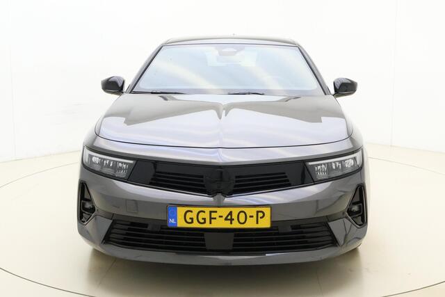 Opel ASTRA Sports Tourer 1.2 Turbo Hybrid GS | Navigatie | Climate control | Camera | Lichtmetalen velgen | Stoel & Stuurverwarming | Keyless | Getint glas