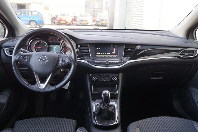 Opel ASTRA Sports Tourer 1.2 Design & Tech -NAVI-ECC-PDC-CAM-