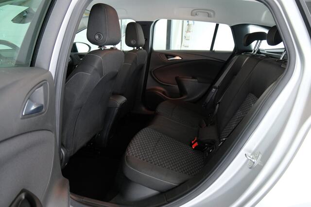 Opel ASTRA Sports Tourer 1.2 Edition | TREKHAAK | NAVI | AIRCO| PDC | CARPLAY |