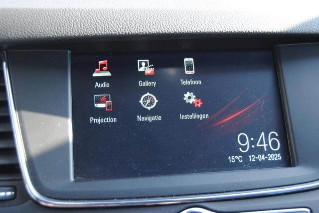 Opel ASTRA Sports Tourer 1.2 Design & Tech Navigatie, Telefoon, Parkeer sensoren