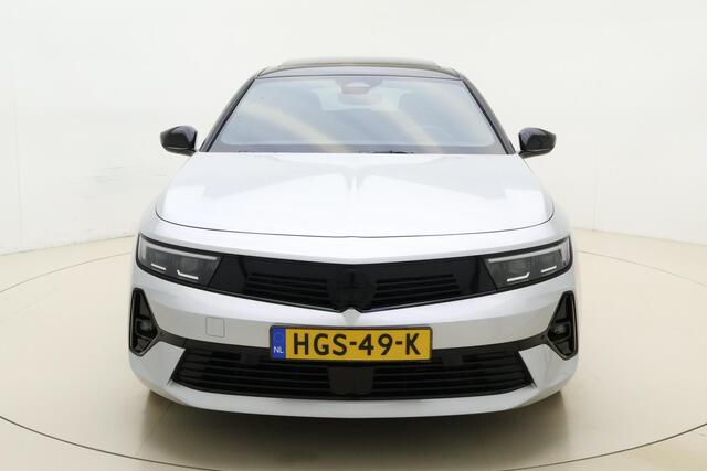 Opel ASTRA Sports Tourer 1.6 Turbo Plug In Hybrid Ultimate | Stoelverwarming & Ventilatie | Rondomzicht camera | Lederen bekleding | Navigatie | Glazen shuif/kanteldak | Keyless
