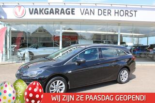 opel-astra-sports-tourer-1.2-110pk-