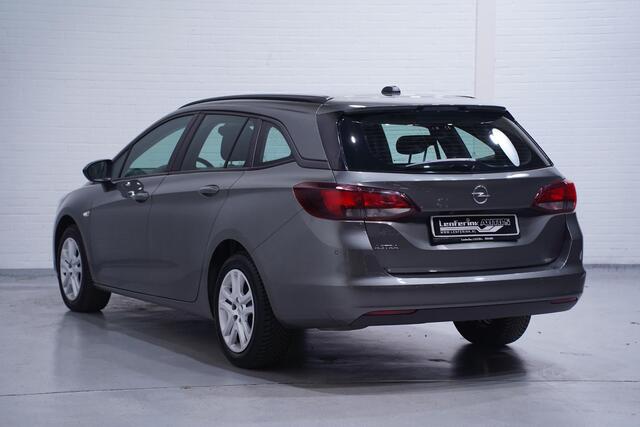 Opel ASTRA Sports Tourer 1.5 CDTI Edition Navi PDC Cruise Camera Apple Carplay