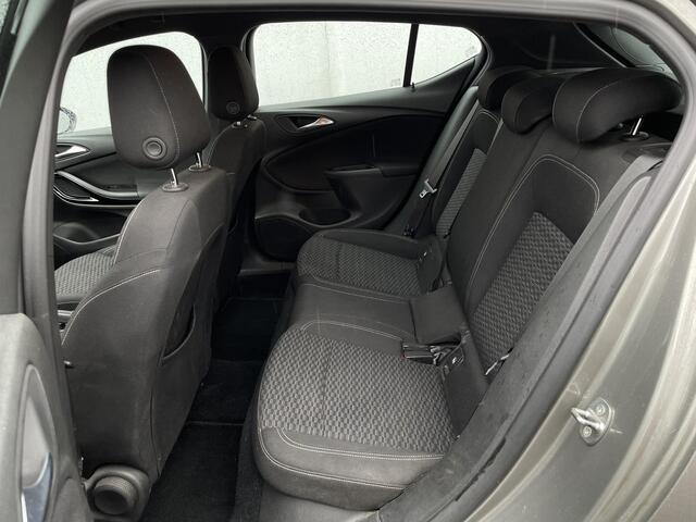 Opel ASTRA 1.4 Turbo 125PK S/S / Navigatie / Cruise Control / Climate Control / Trekhaak / Parkeersensoren