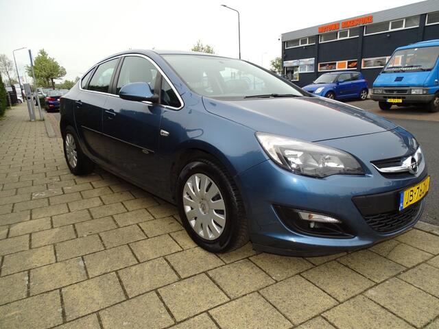 Opel ASTRA 1.4 TURBO EDITION-6634 Km-Navi-Cruise-Clima-Pdc