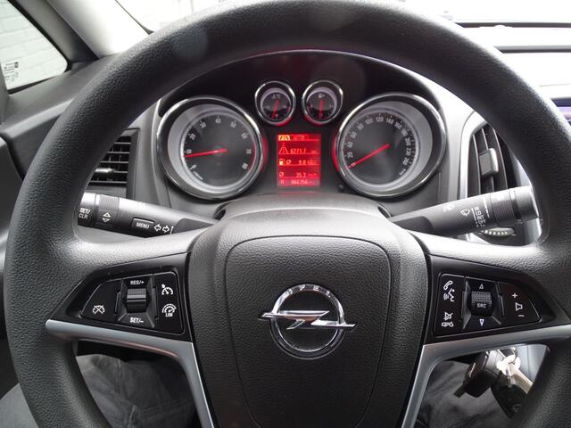 Opel ASTRA 1.4 TURBO EDITION-6634 Km-Navi-Cruise-Clima-Pdc
