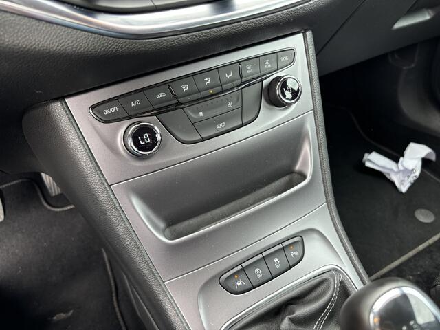 Opel ASTRA 1.6 CDTI Business+ TREKHAAK / SPORTSTOEL / CARPLAY / DAB+ / CRUISE / PDC / BLUETOOTH / NL-AUTO