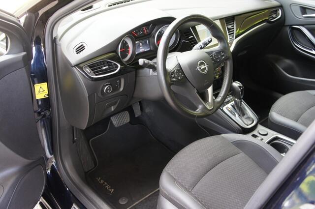 Opel ASTRA 1.4 T. INNOVATION TREKHAAK/SCHUIFKANTELDAK/NAVI/CAMERA PERFECTE