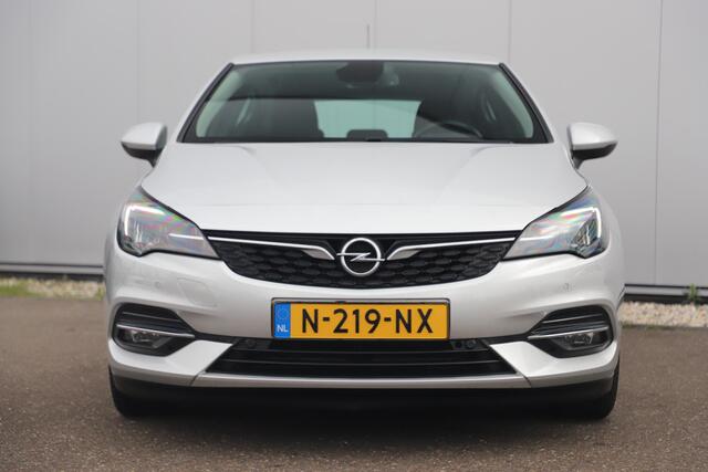 Opel ASTRA 1.2 Blitz Elegance 110PK Trekhaak Navigatie Achteruitrijcamera Carplay Android Airco Cruise Control