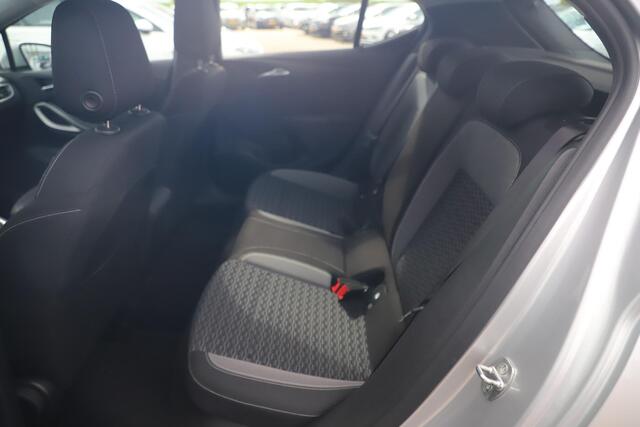 Opel ASTRA 1.2 Blitz Elegance 110PK Trekhaak Navigatie Achteruitrijcamera Carplay Android Airco Cruise Control
