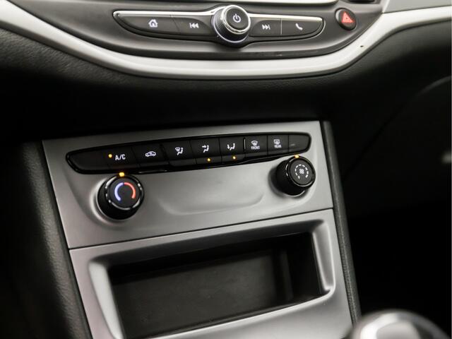 Opel ASTRA Sports Tourer 1.4 Turbo 120 Jaar Edition 150Pk (APPLE CARPLAY, NAVIGATIE, TREKHAAK, CRUISE, SPORTSTOELEN, LM VELGEN, NIEUWE APK, NIEUWSTAAT)