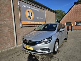 opel-astra-1.0-edition