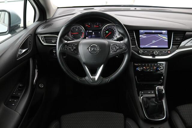 Opel ASTRA 1.4 Turbo Innovation | Stoel & stuurverwarming | Camera | Carplay | Matrix LED | Trekhaak | Comfortstoelen | Keyless | Navigatie
