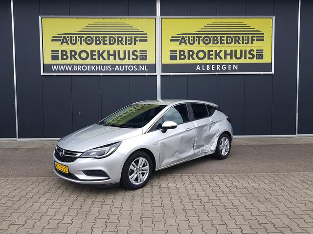 Opel ASTRA 1.6 CDTI Business+
