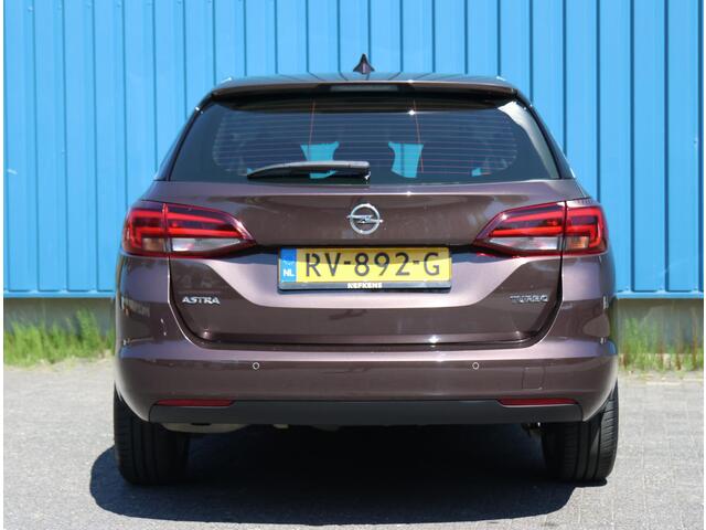 Opel ASTRA ST 150pk Turbo Innovation | 1ste eigenaar | Winterpakket | Camera | AGR stoelen | Electrische klep | AUTOMAAT