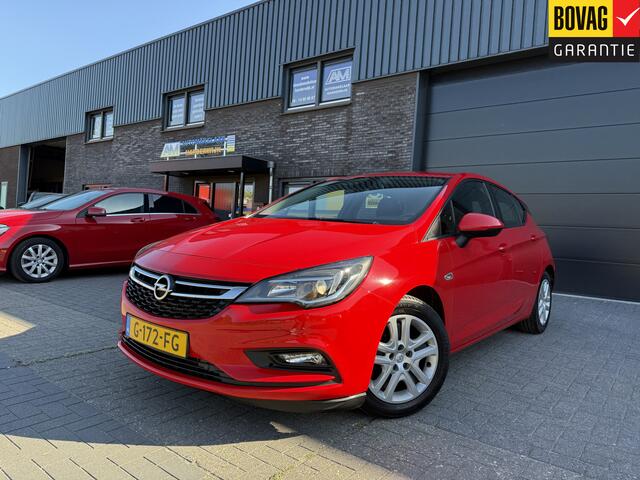 Opel ASTRA 1.6 CDTI Business+ | 1E EIGENAAR | 12MND GARANTIE | CRUISE | AIRCO | LMV | NAVI | CARPLAY |
