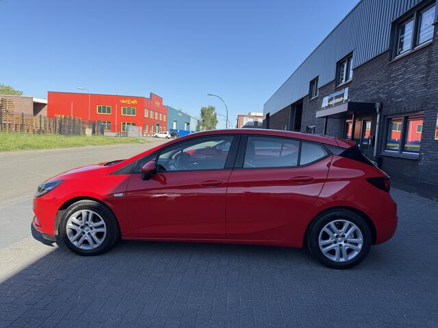 Opel ASTRA 1.6 CDTI Business+ | 1E EIGENAAR | 12MND GARANTIE | CRUISE | AIRCO | LMV | NAVI | CARPLAY |