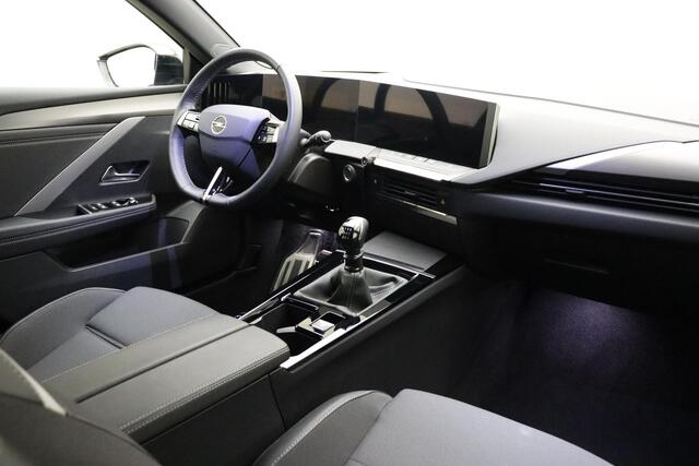 Opel ASTRA Sports Tourer 1.2 Turbo 130pk Level 4 | Navigatie | Adapt. Cruise control | Climate control | Keyless | LED Matrix koplampen | Zwart dak
