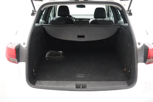 Opel ASTRA 1.4 Turbo Sports Tourer Business - Navi, CarPlay