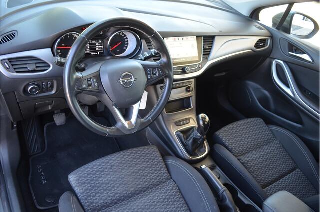 Opel ASTRA Sports Tourer 1.0 Turbo Online Edition Carplay | Navi | DAB | Cruise | Parkeersensor voor + achter | NL auto