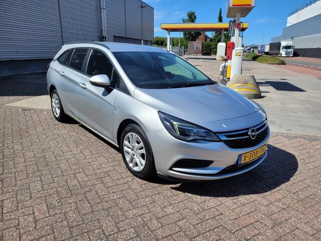 Opel ASTRA Sports Tourer 1.6 CDTI 120 Jaar Edition