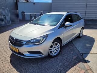 opel-astra-sports-tourer-1.6-cdti-1