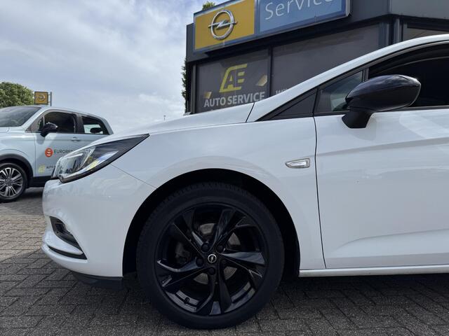 Opel ASTRA 1.4 Black Edition 150 pk turbo ! Carplay | Navi | Airco | LMV | LED