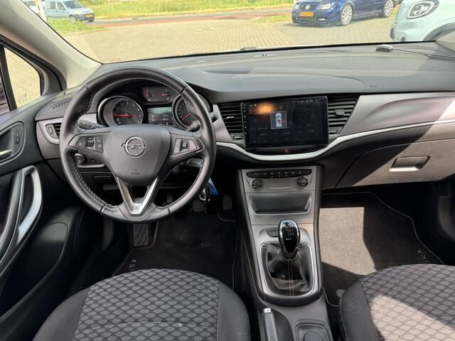 Opel ASTRA 1.4 Black Edition 150 pk turbo ! Carplay | Navi | Airco | LMV | LED