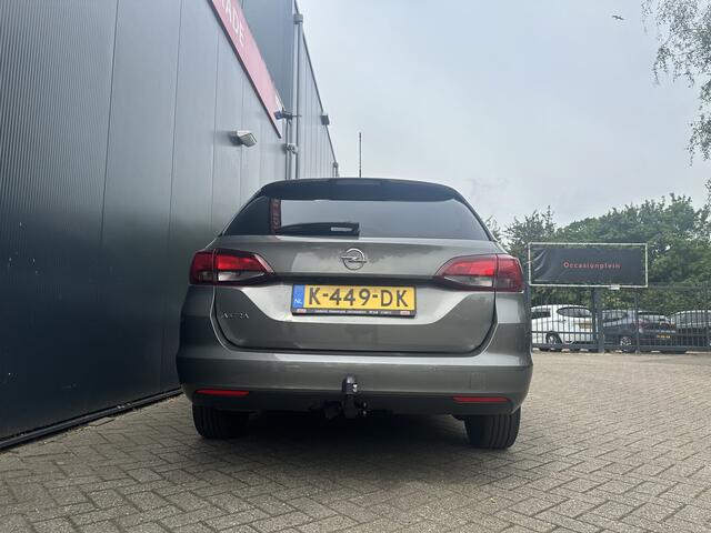Opel ASTRA Sports Tourer 1.2 Business Elegance | Navigatie | Trekhaak | Cruise