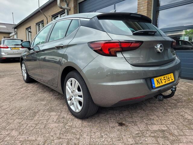 Opel ASTRA 1.0 Turbo Online Edition Trekhaak, camera, navigatie enz
