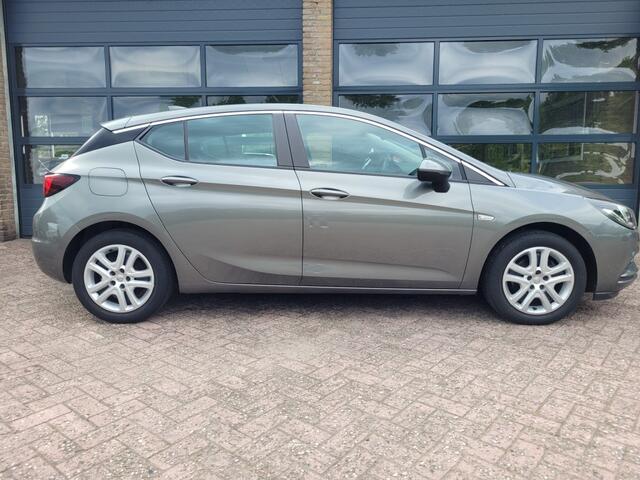 Opel ASTRA 1.0 Turbo Online Edition Trekhaak, camera, navigatie enz