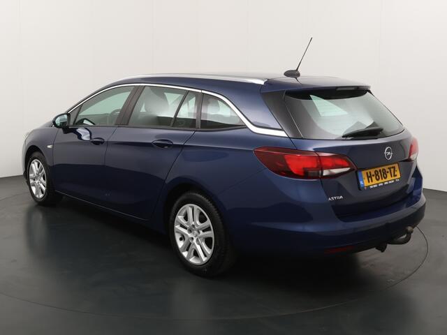 Opel ASTRA 1.2 Launch Ed.